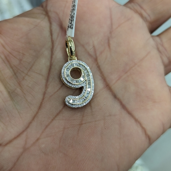 Real Natural Diamond 10kt Yellow Gold Number 9 Pendant